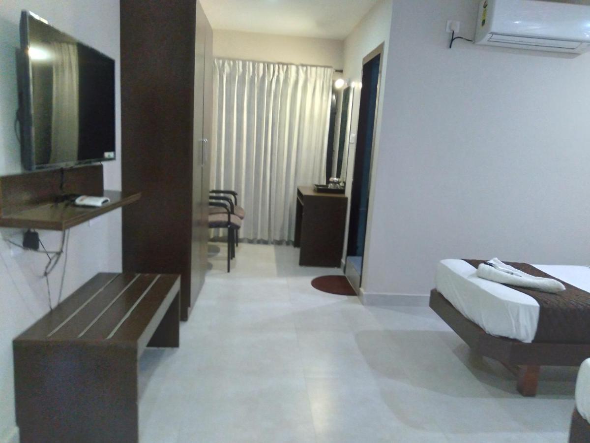 Hotel Aiba Regency Coimbatore Exteriör bild