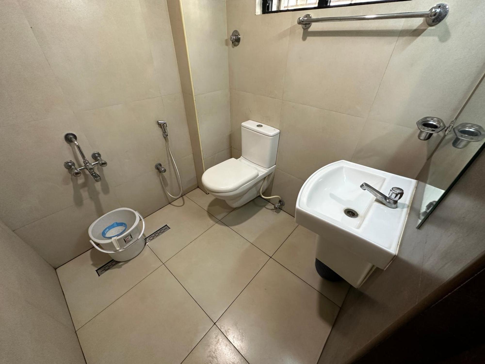 Hotel Aiba Regency Coimbatore Exteriör bild